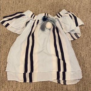 Vintage havana off the shoulder girls top